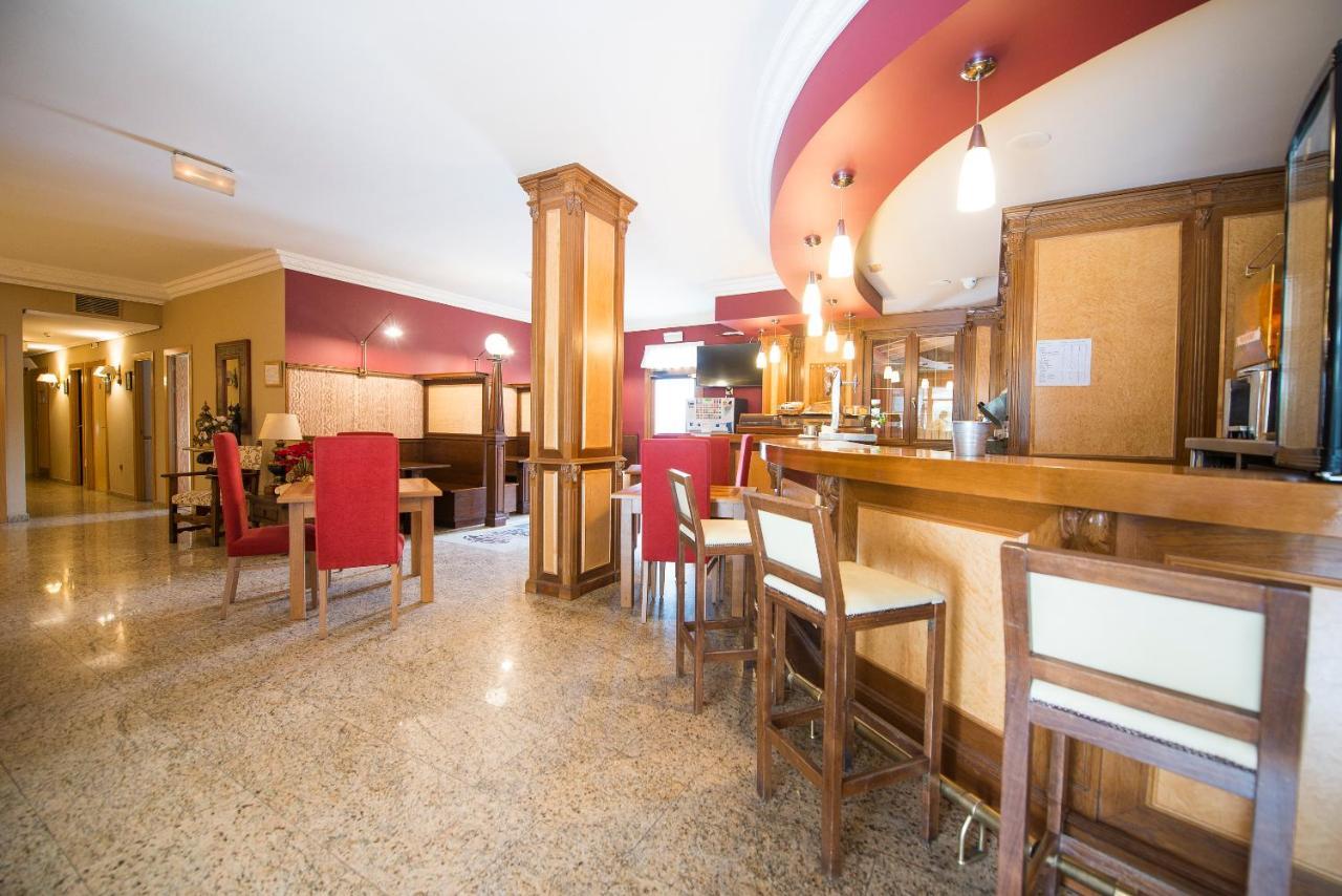 Hospederia La Canada Moralzarzal Extérieur photo