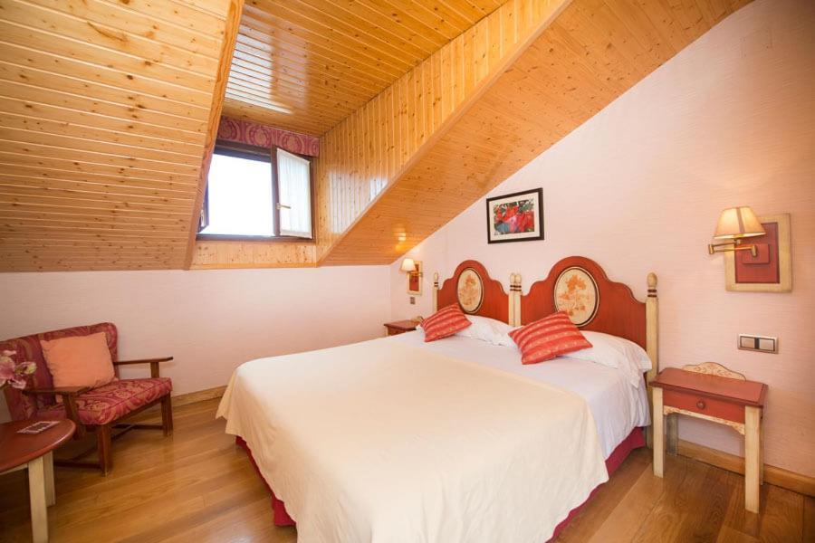Hospederia La Canada Moralzarzal Extérieur photo